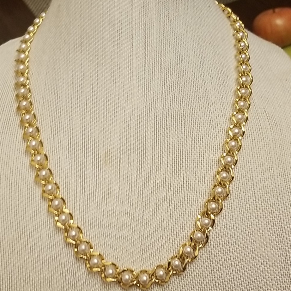 Vintage Napier Pearl Necklace